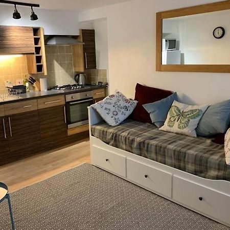 The Snug, A Great Flat In The Heart Of Peebles. Lägenhet Exteriör bild